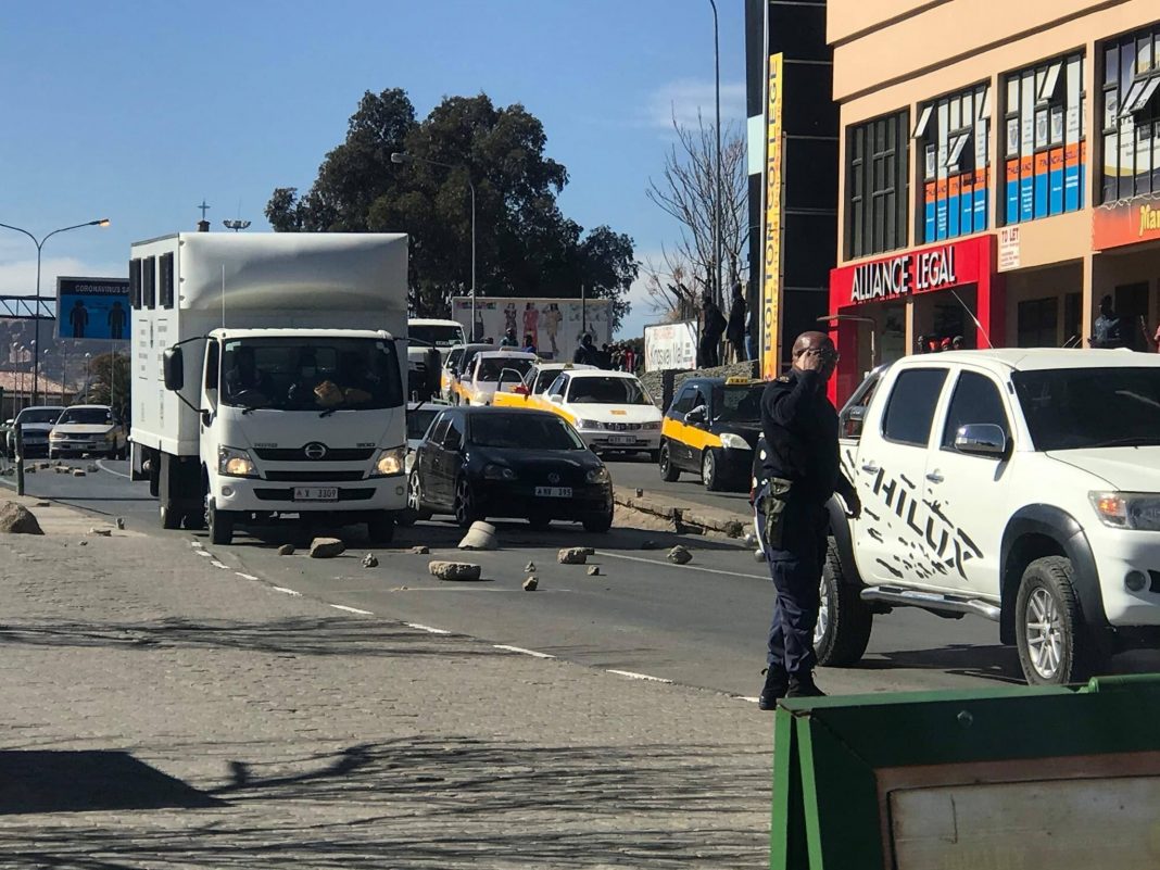 Street vendors wreak havoc