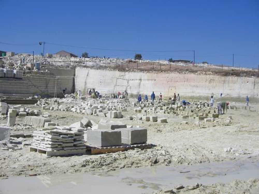 Lekokoaneng communities take miners to task