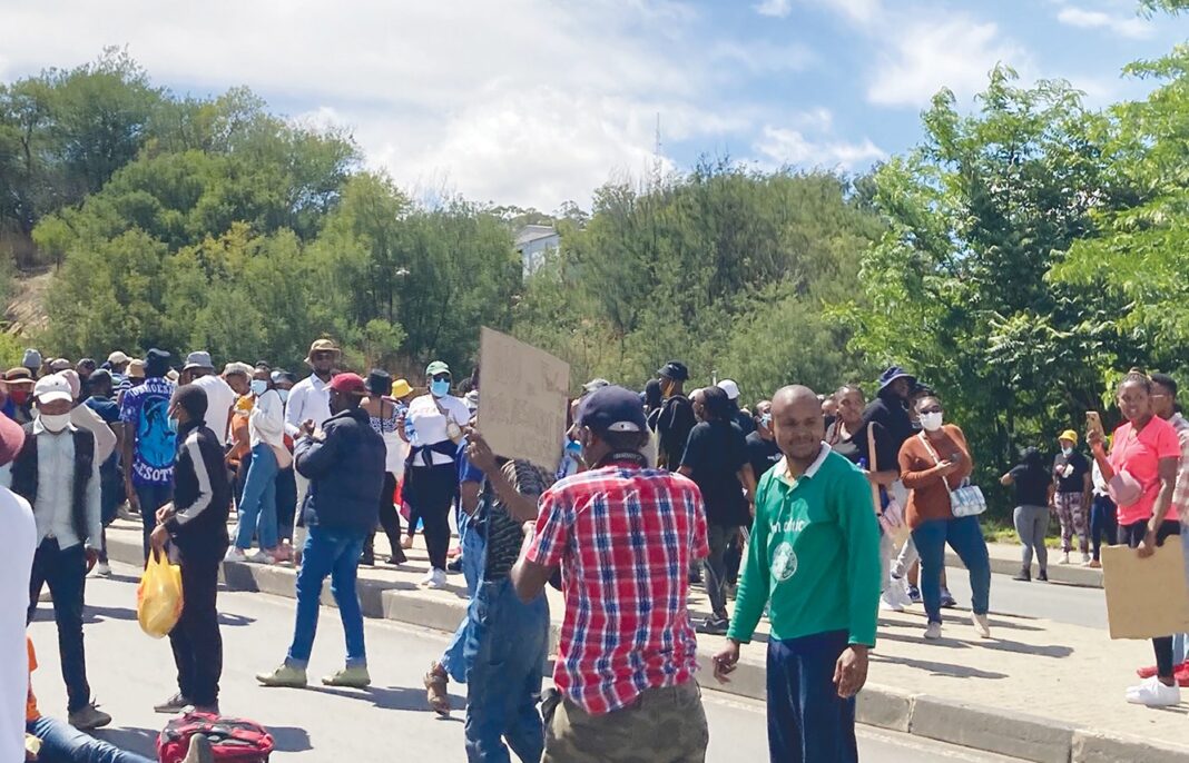 Youth to march to parliament