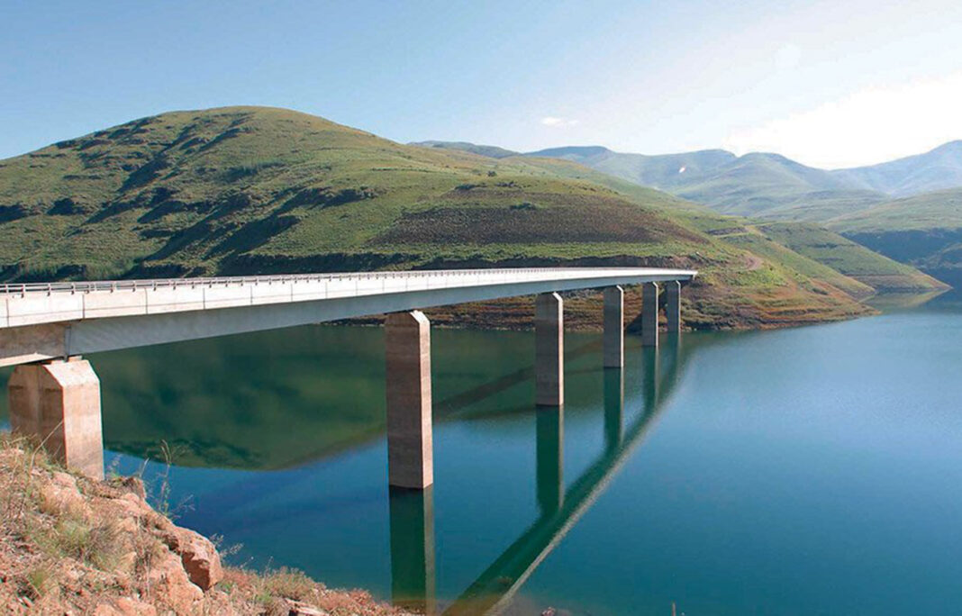 Senqu bridge construction tendering starts
