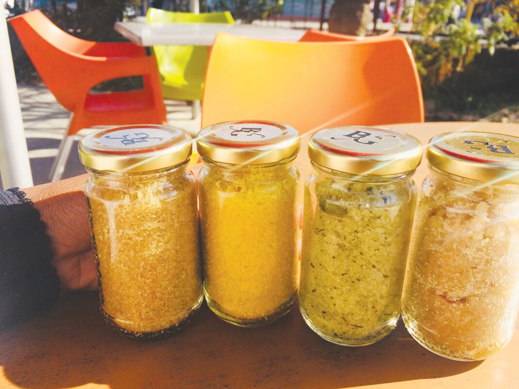 Two beauts embrace beauty