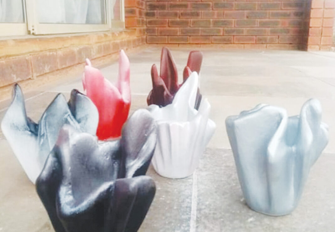 Tekenya’s flower pots a new rave