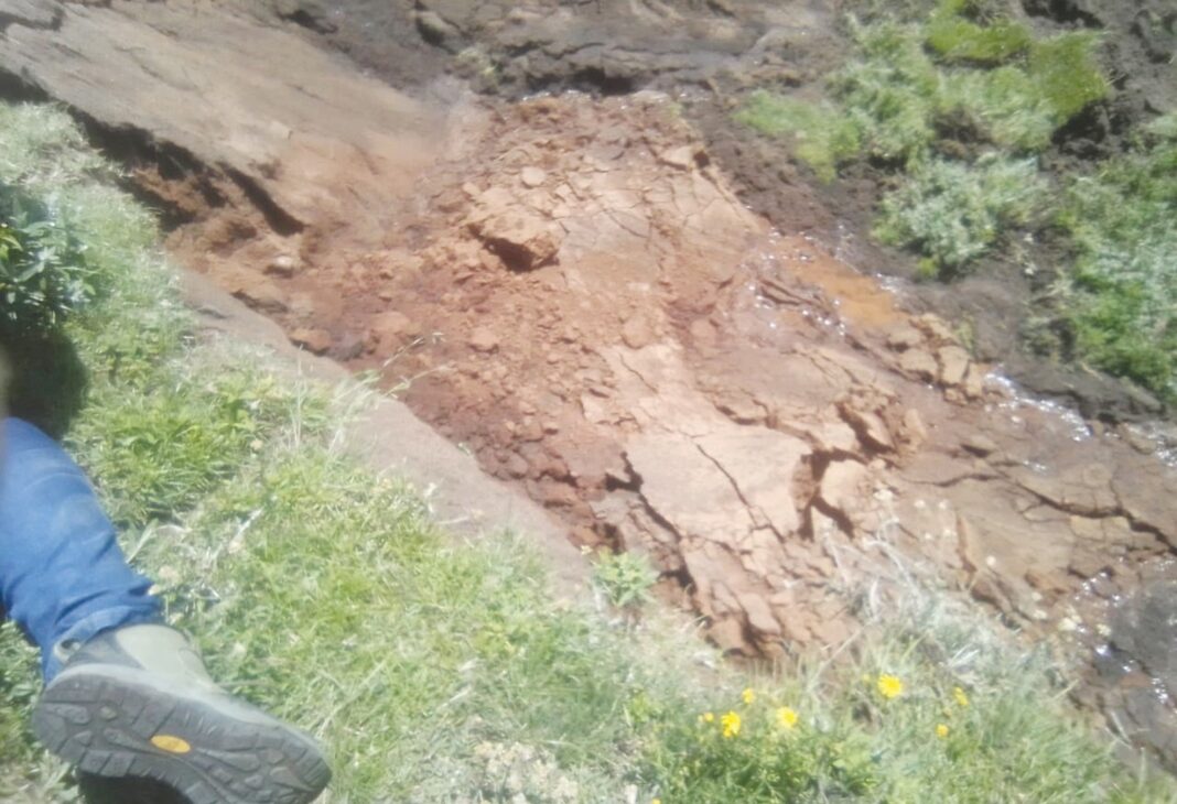 Graves left exposed!