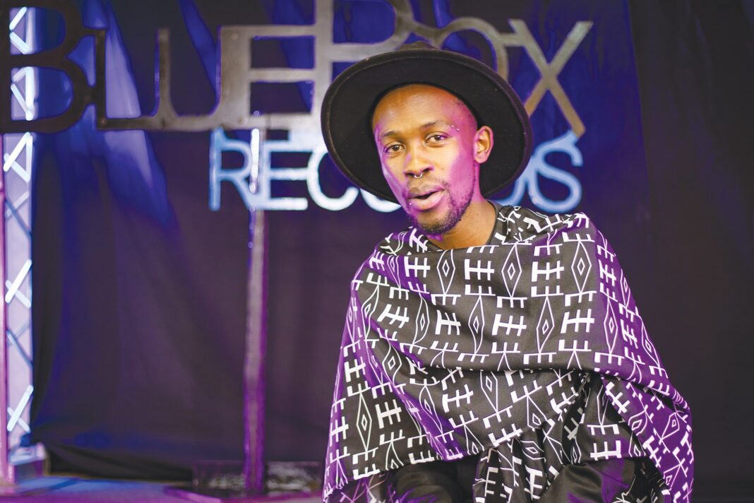 Afro-soul EP now on in digital platforms