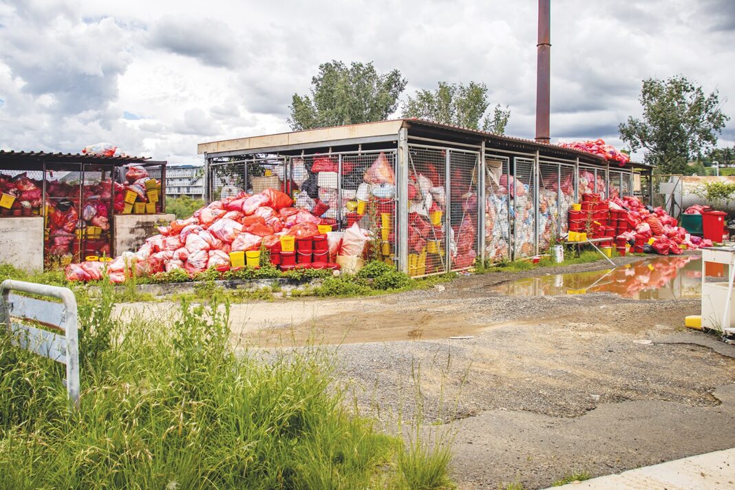 Social cluster committee to inspect incinerators