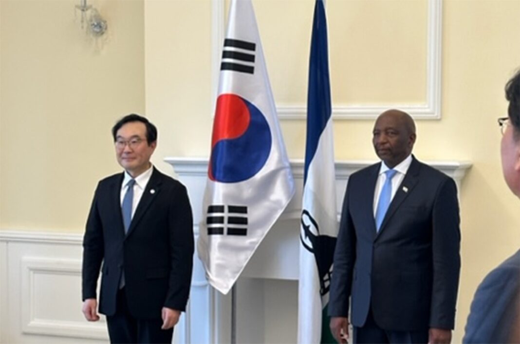 Samsung part of South Korean delegation inviting Lesotho Prime Minister to attend the 2024 Korea African Summit staged in South Korea