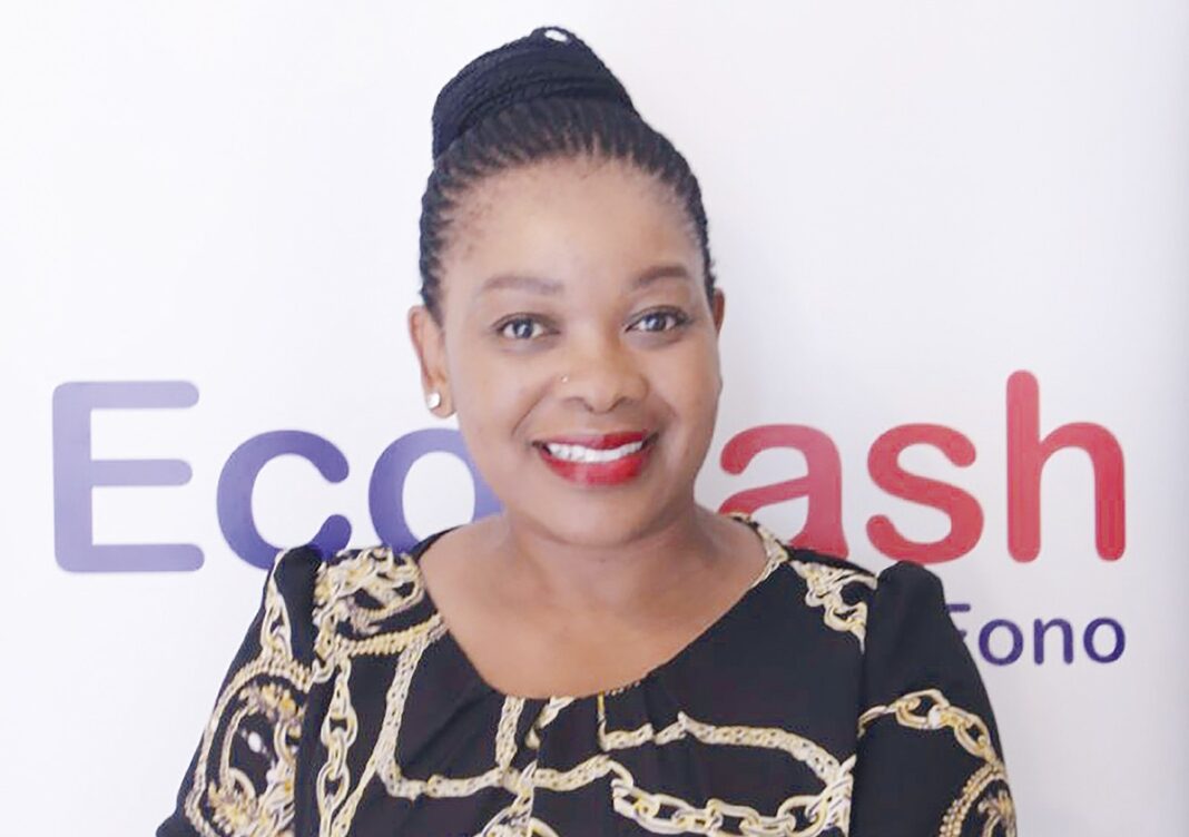 Ecosure marks 10th anniversary, donates to centre