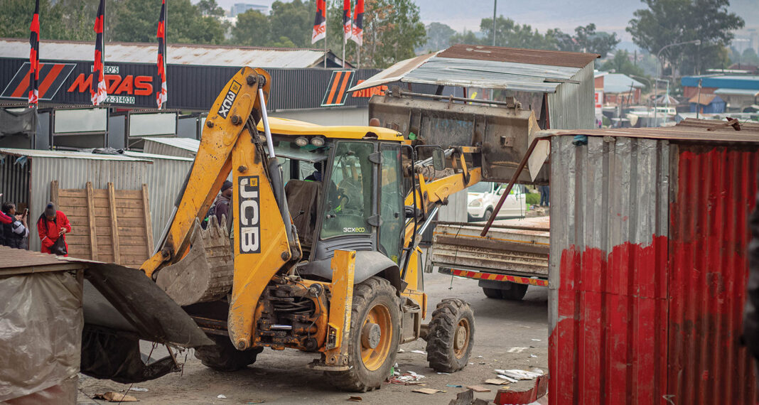 Displaced vendors mull court action