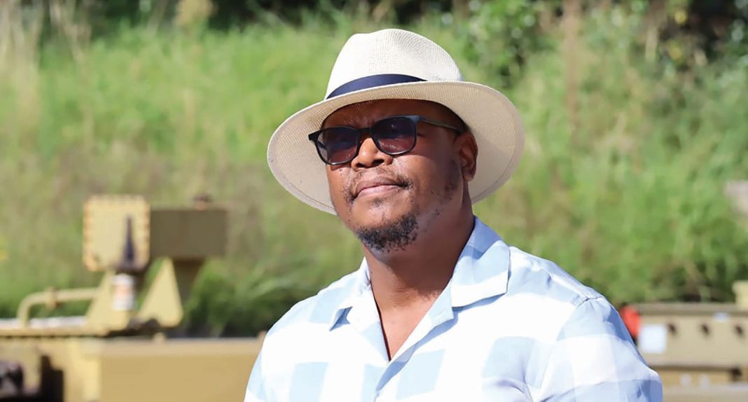 LEC staff plan full-blown strike